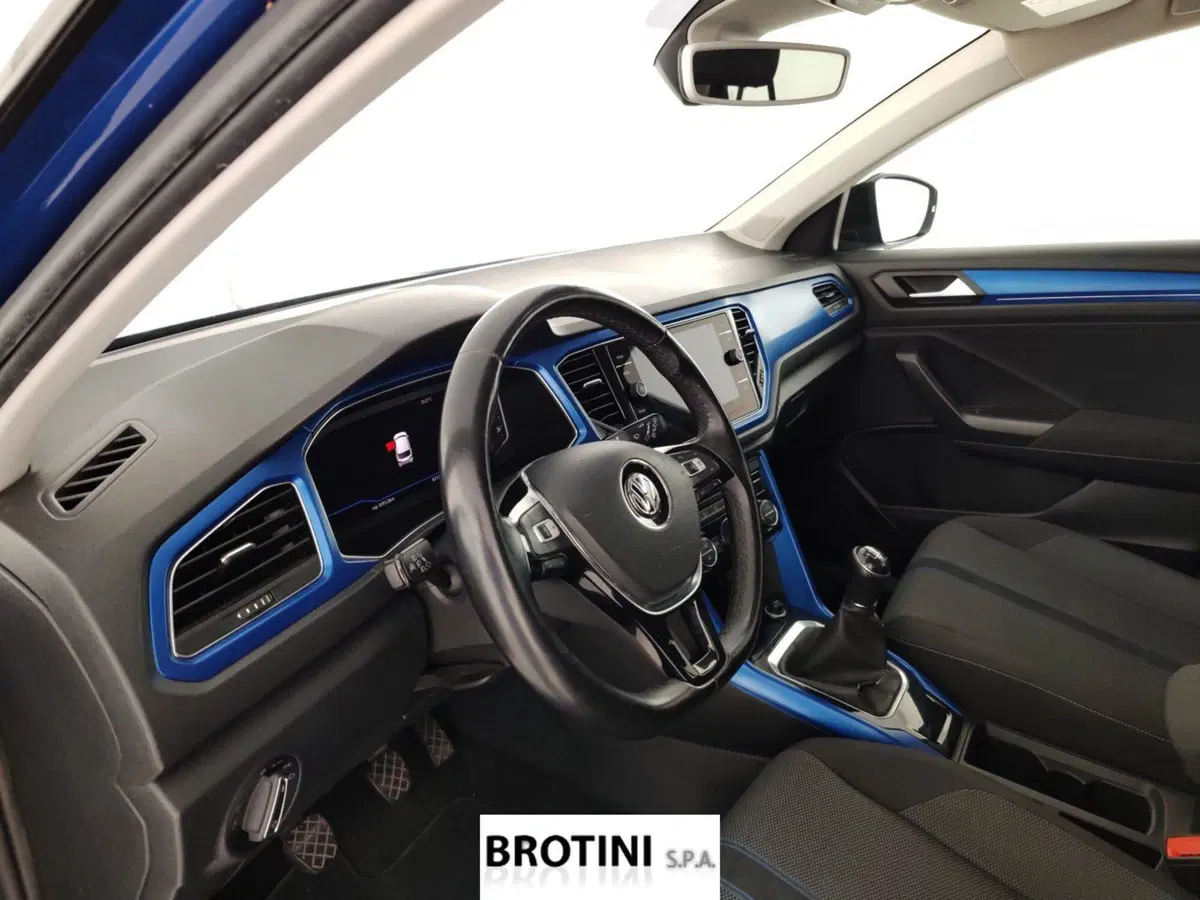 Volkswagen T-Roc usata a Massa-Carrara (8)