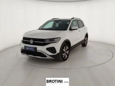 Volkswagen T-Cross 1.0 tsi Edition 95cv del 2024 usata a Massa