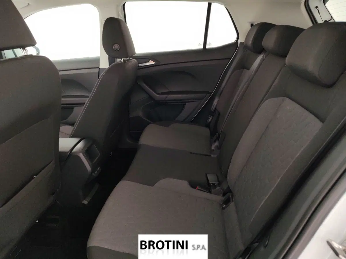 Volkswagen T-Cross usata a Massa-Carrara (10)