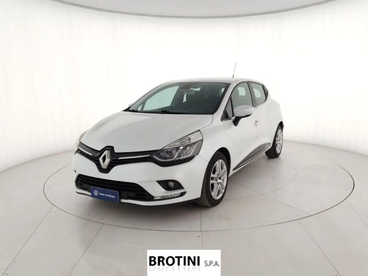 Renault Clio usata a Massa-Carrara