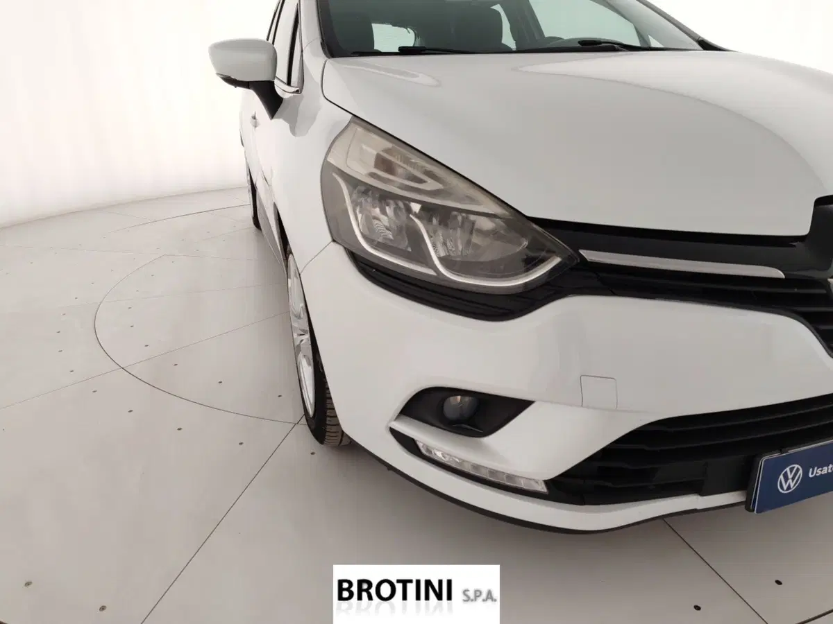 Renault Clio usata a Massa-Carrara (5)