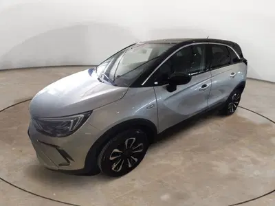 Opel Crossland 1.2 Elegance s&amp;s 110cv del 2024 usata a Massafra