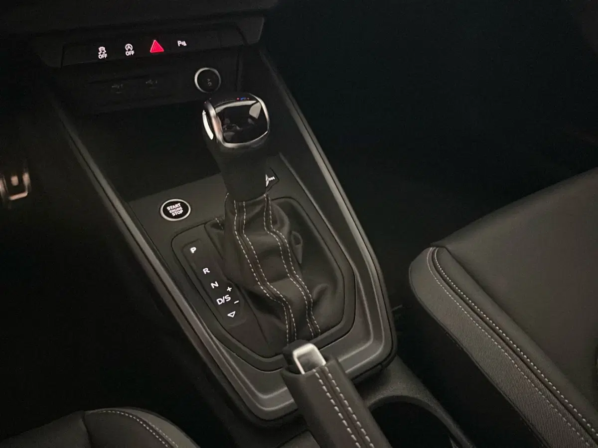 Audi A1 allstreet usata a Napoli (16)