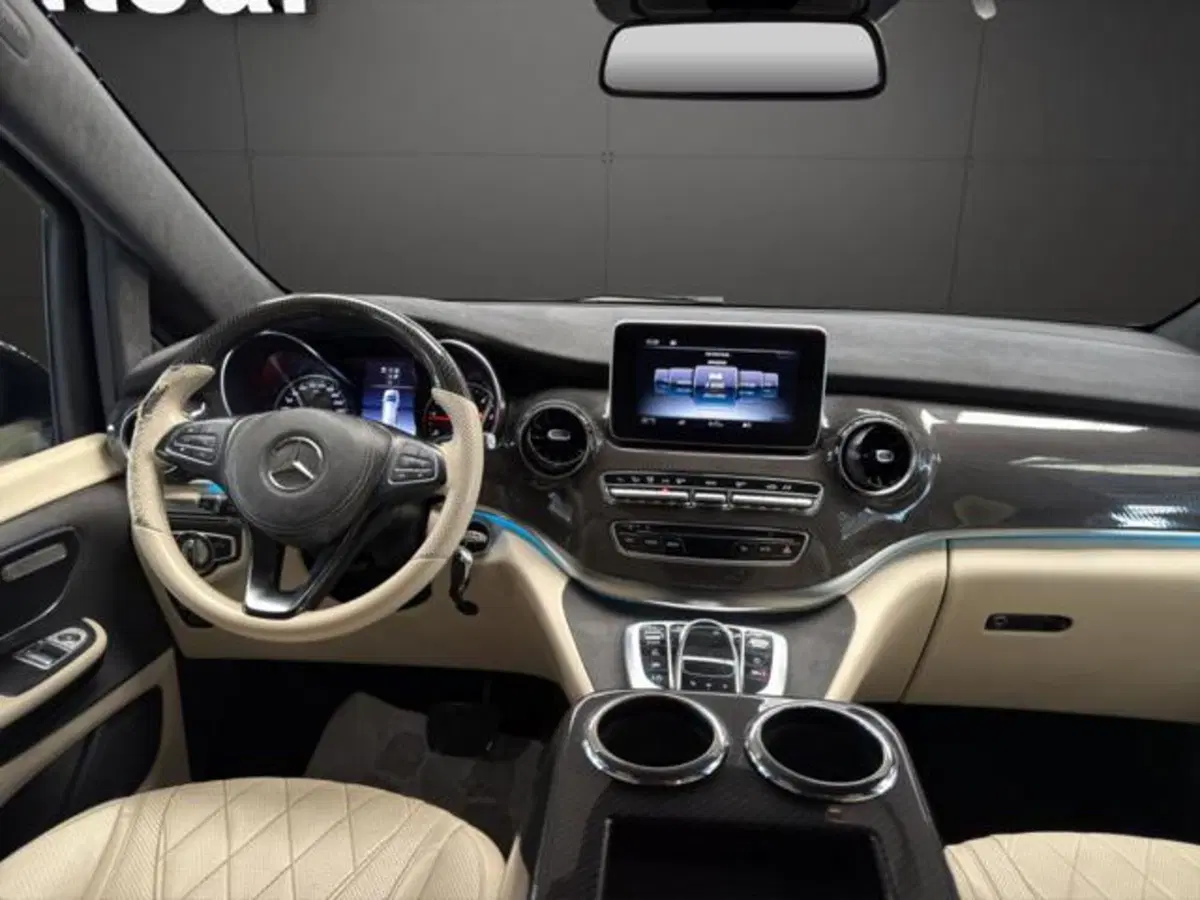 Mercedes-Benz Classe V usata a Milano (16)