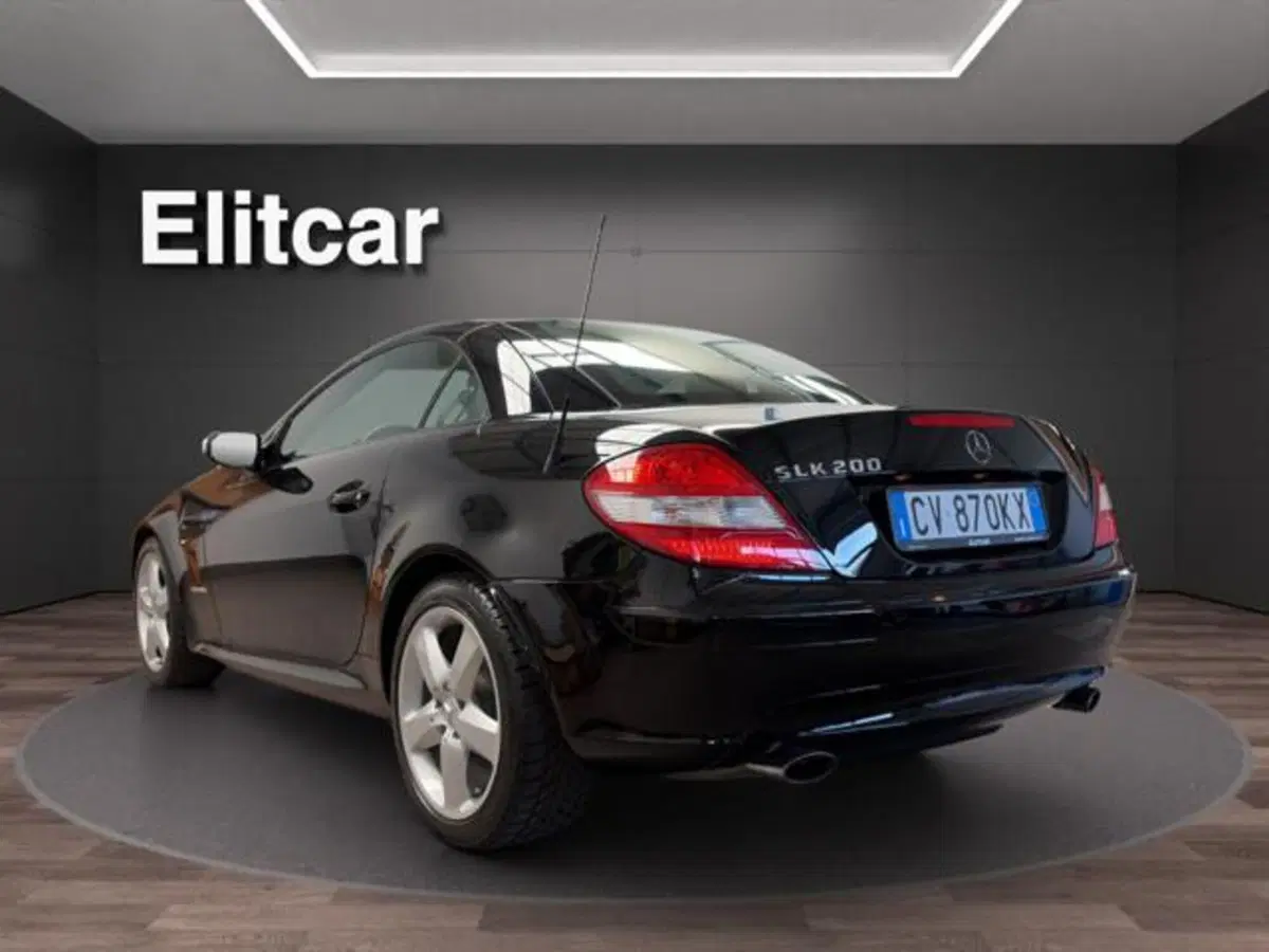 Mercedes-Benz SLK usata a Milano (6)