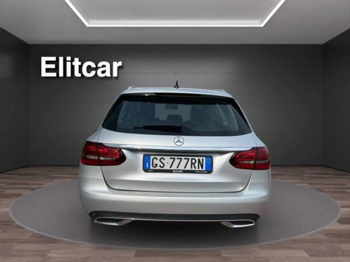 Mercedes-Benz Classe C Station Wagon usata a Milano (4)