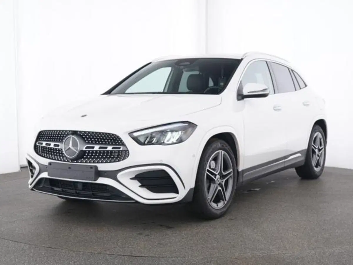 Mercedes-Benz GLA SUV usata a Milano