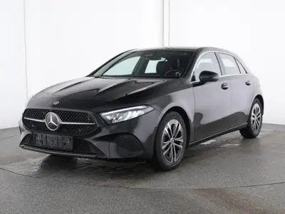 Mercedes-Benz Classe A Sedan 180 Progressive Advanced Plus auto del 2025 usata a Magenta