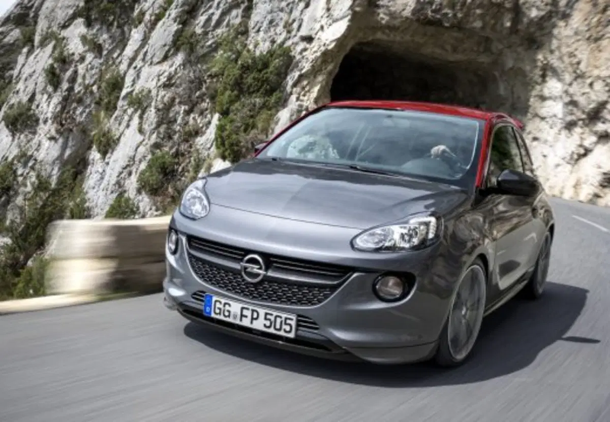 Opel Adam usata a Palermo (9)