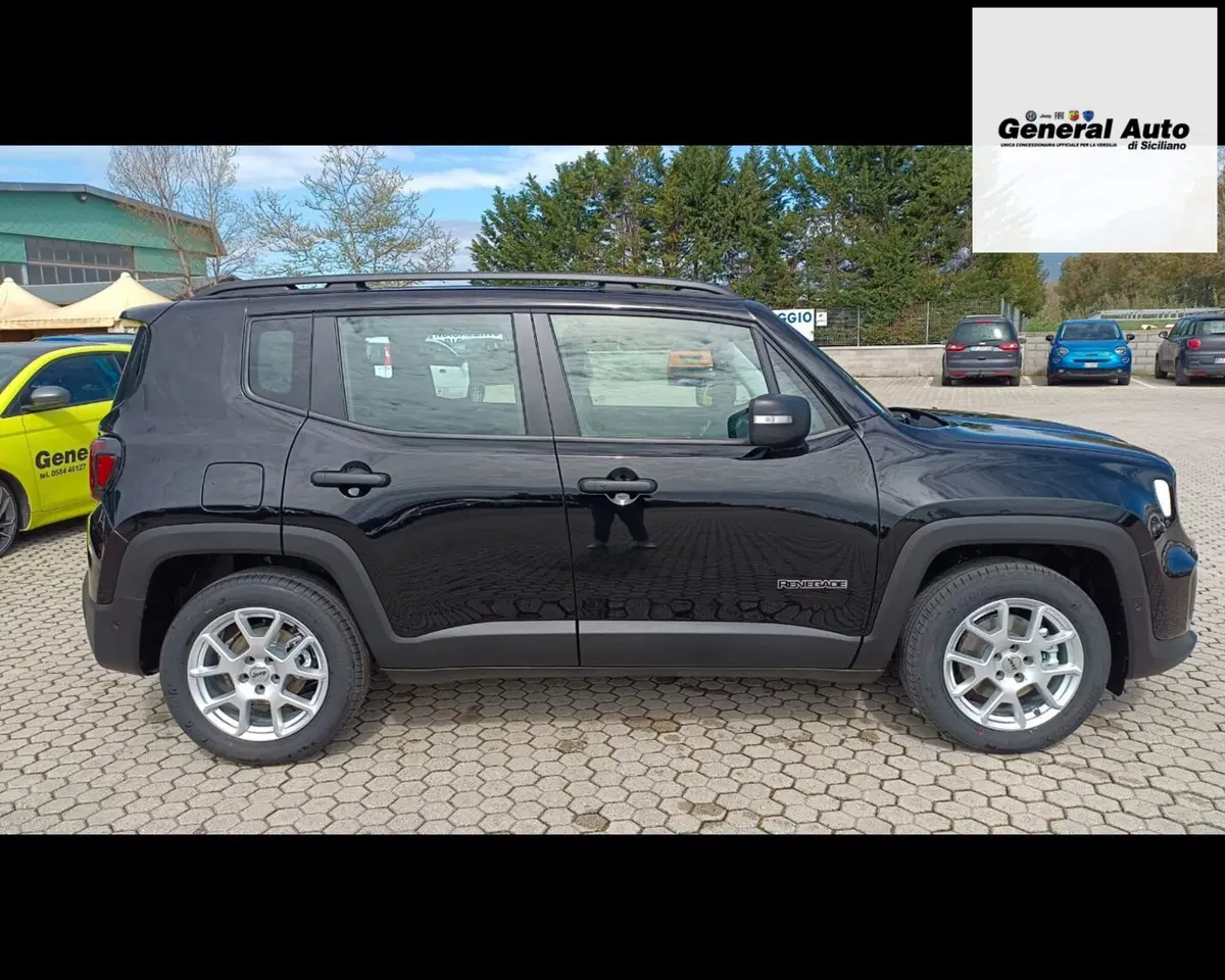Jeep Renegade nuova a Lucca (2)