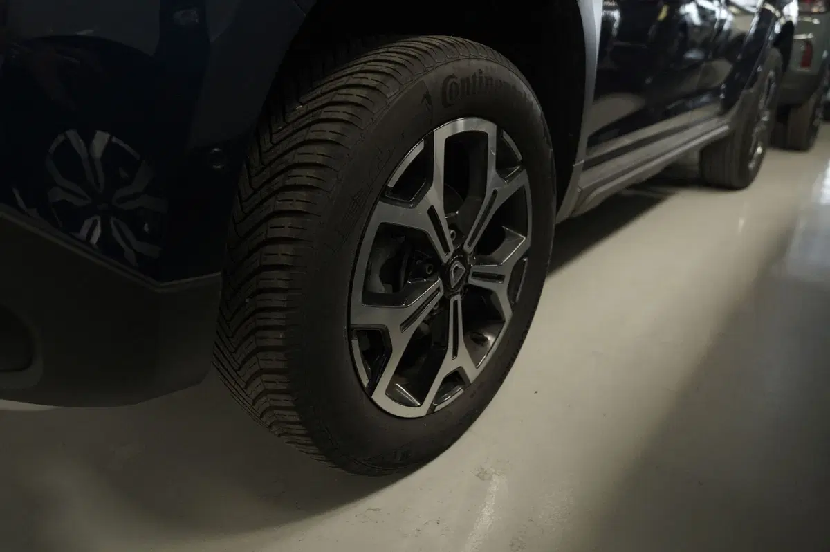 Dacia Duster usata a Torino (13)