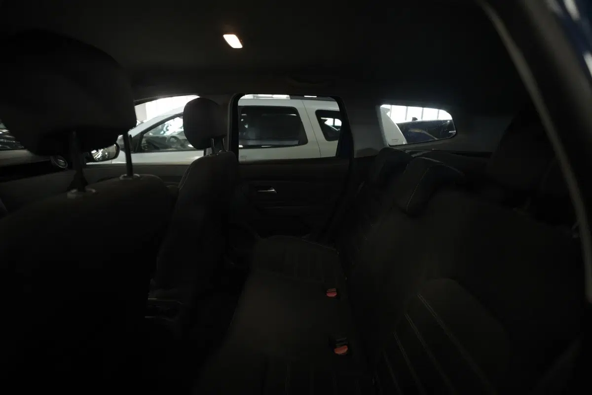 Dacia Duster usata a Torino (9)