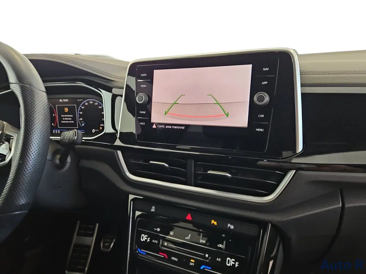 Volkswagen T-Roc usata a Potenza (13)