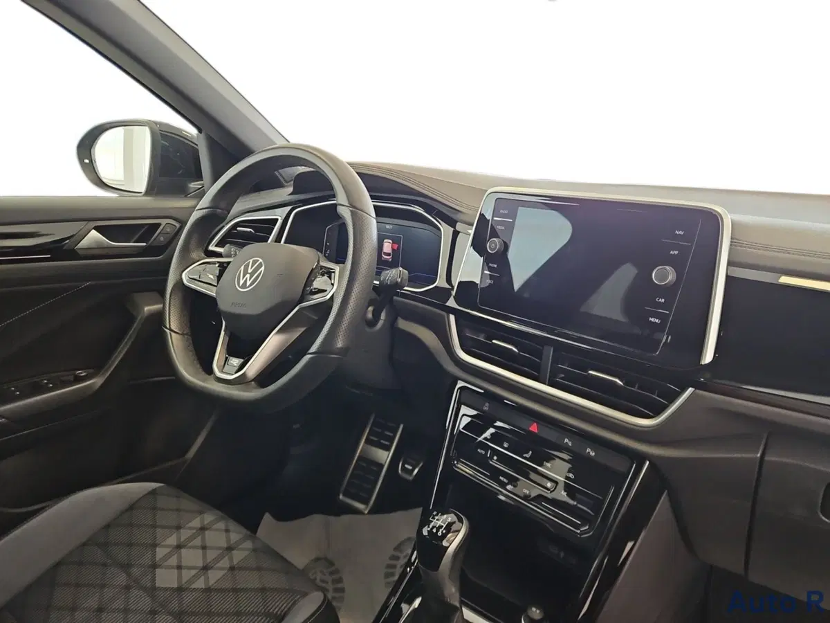 Volkswagen T-Roc usata a Potenza (11)