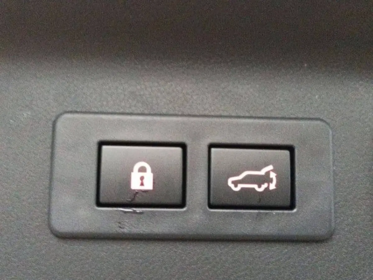 Subaru Forester usata a Novara (13)