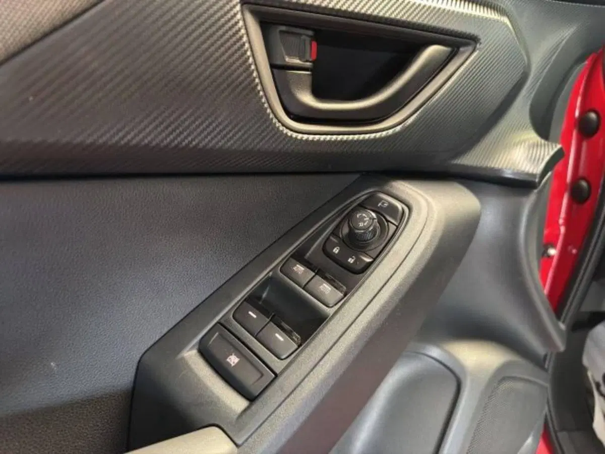 Subaru Crosstrek usata a Novara (11)