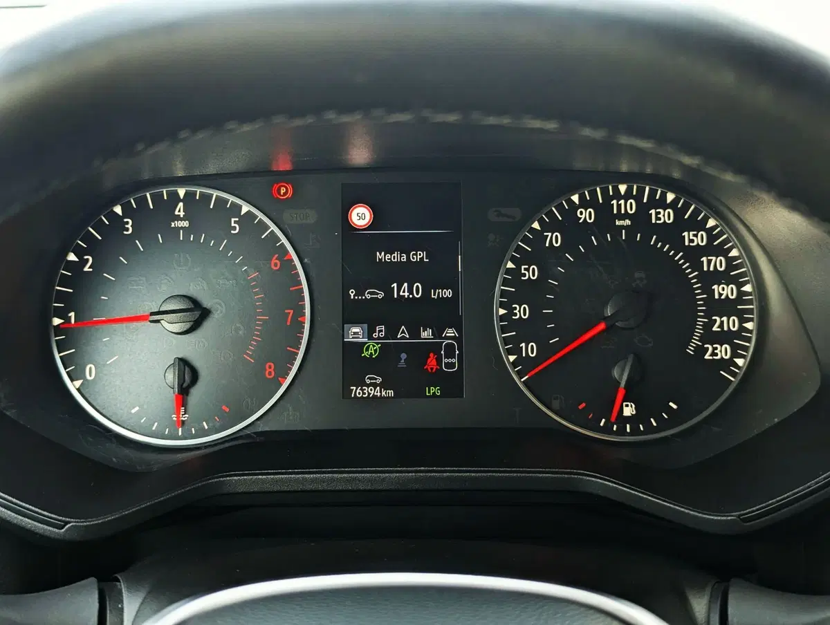 Renault Clio usata a Pescara (11)