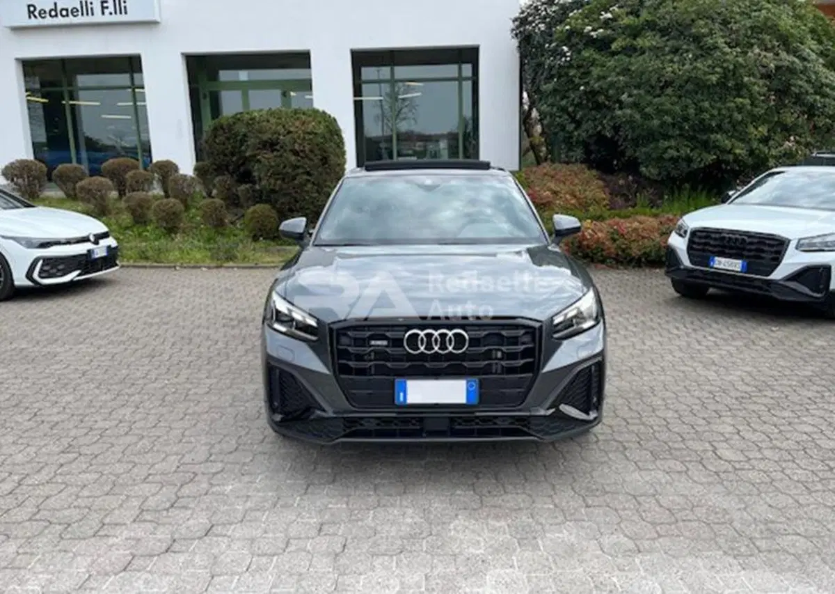 Audi Q2 usata a Lecco (2)