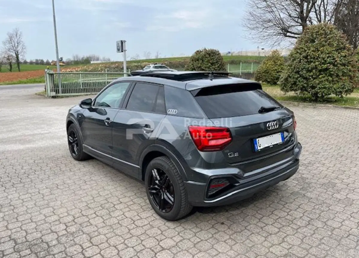 Audi Q2 usata a Lecco (5)