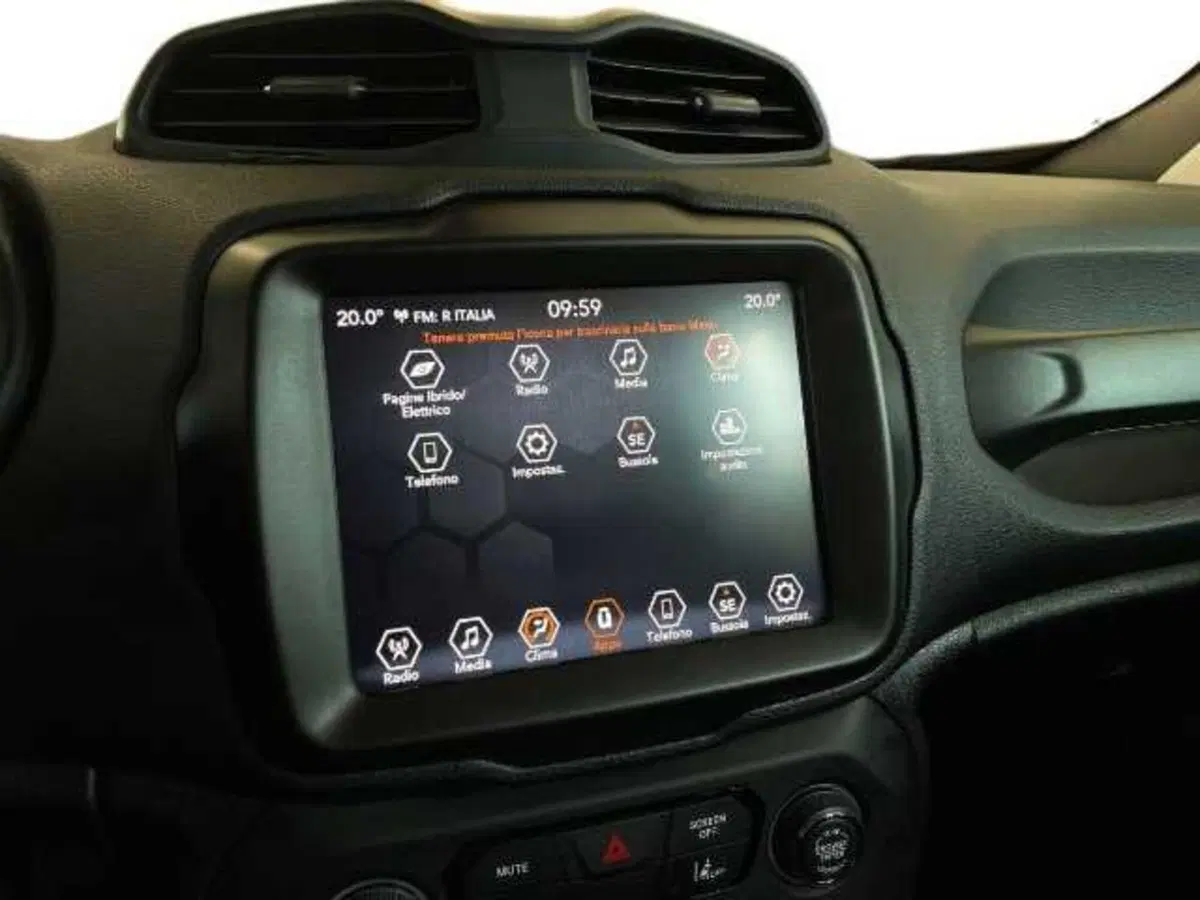 Jeep Renegade usata a Pistoia (14)