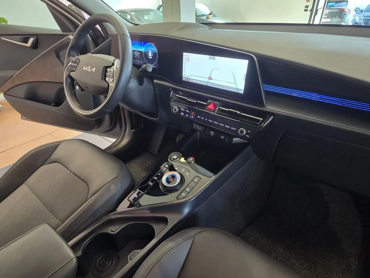 Kia Niro usata a Rimini (10)