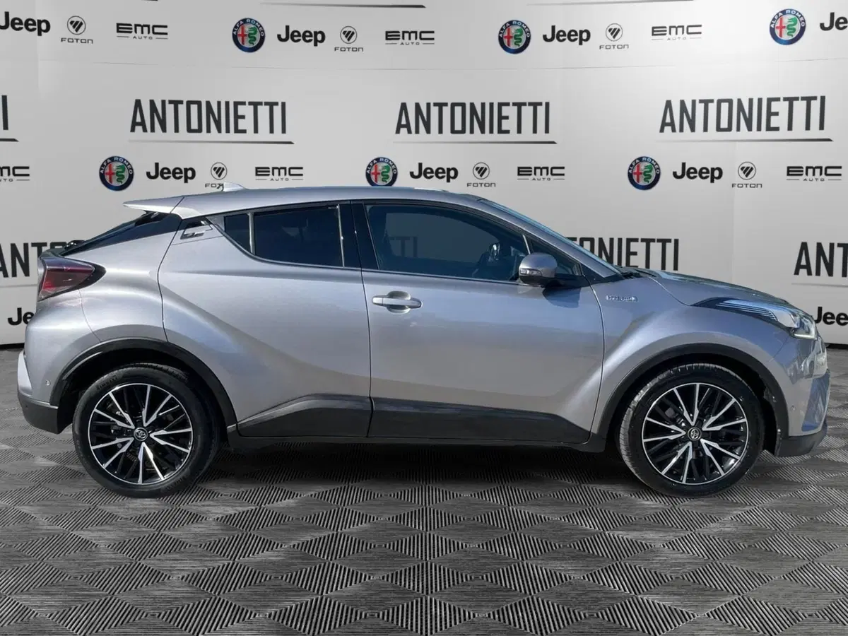 Toyota Toyota C-HR usata a Ancona (4)