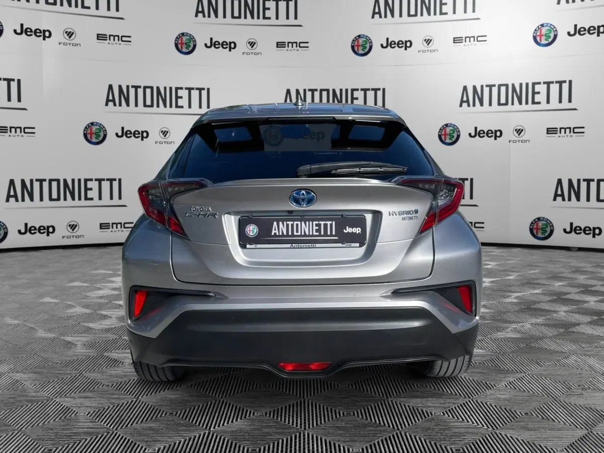Toyota Toyota C-HR usata a Ancona (6)