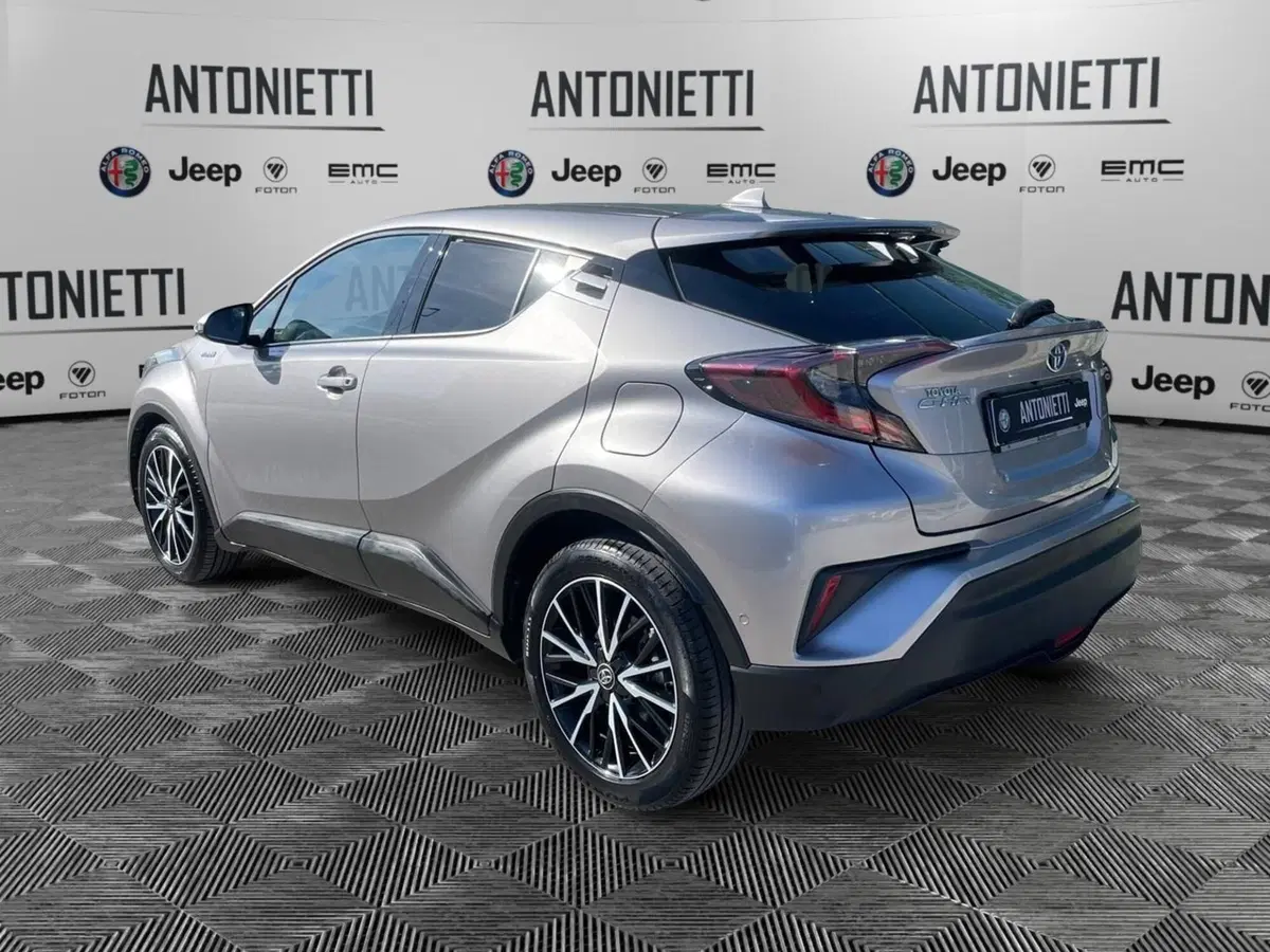 Toyota Toyota C-HR usata a Ancona (7)