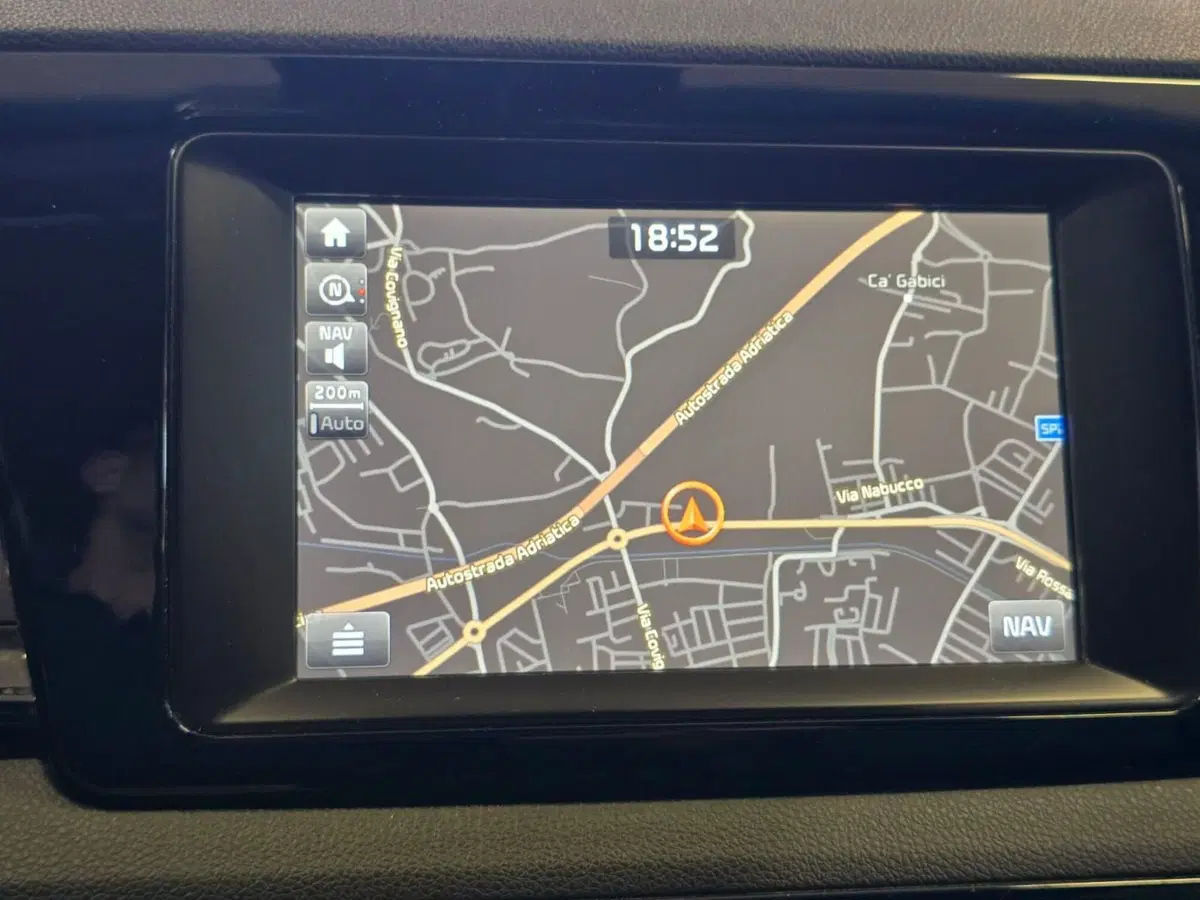 Kia Niro usata a Rimini (16)