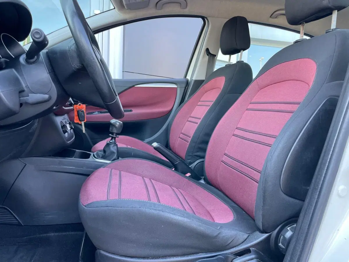 Fiat Punto Evo usata a Ancona (8)