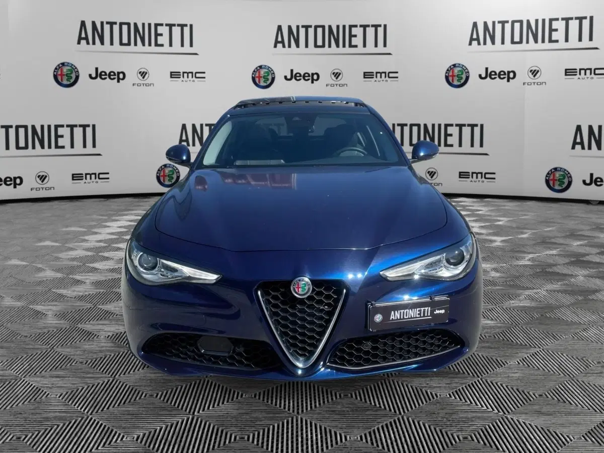 Alfa Romeo Giulia usata a Ancona (2)