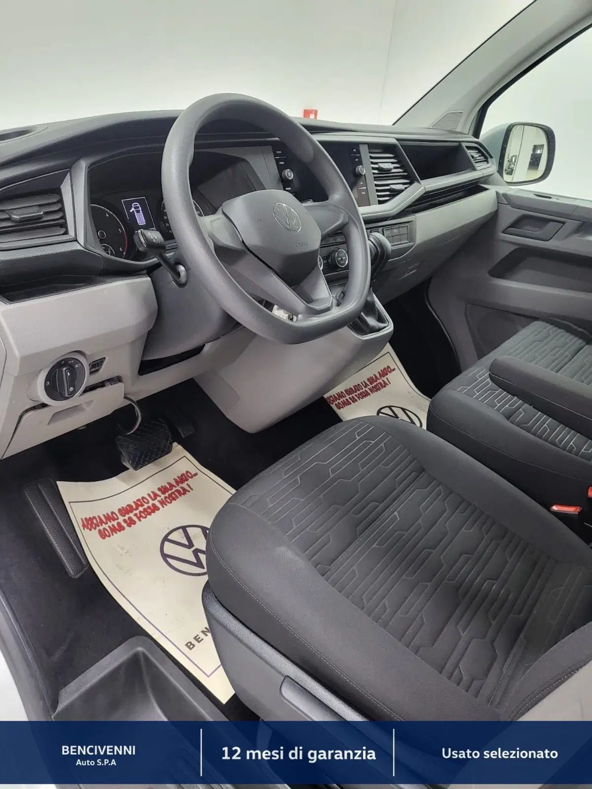 Volkswagen Veicoli Commerciali Caravelle usata a Catanzaro (13)