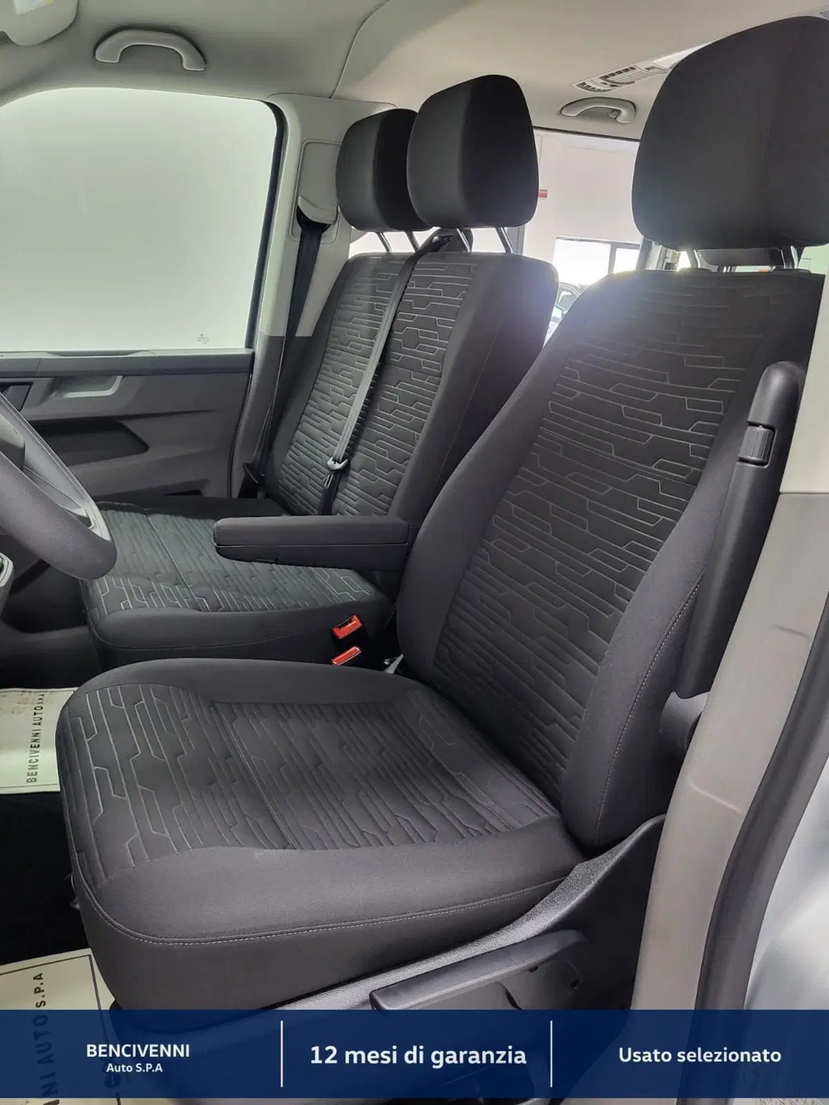 Volkswagen Veicoli Commerciali Caravelle usata a Catanzaro (20)
