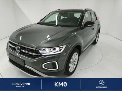 Volkswagen T-Roc 1.5 tsi Style dsg nuova a Catanzaro