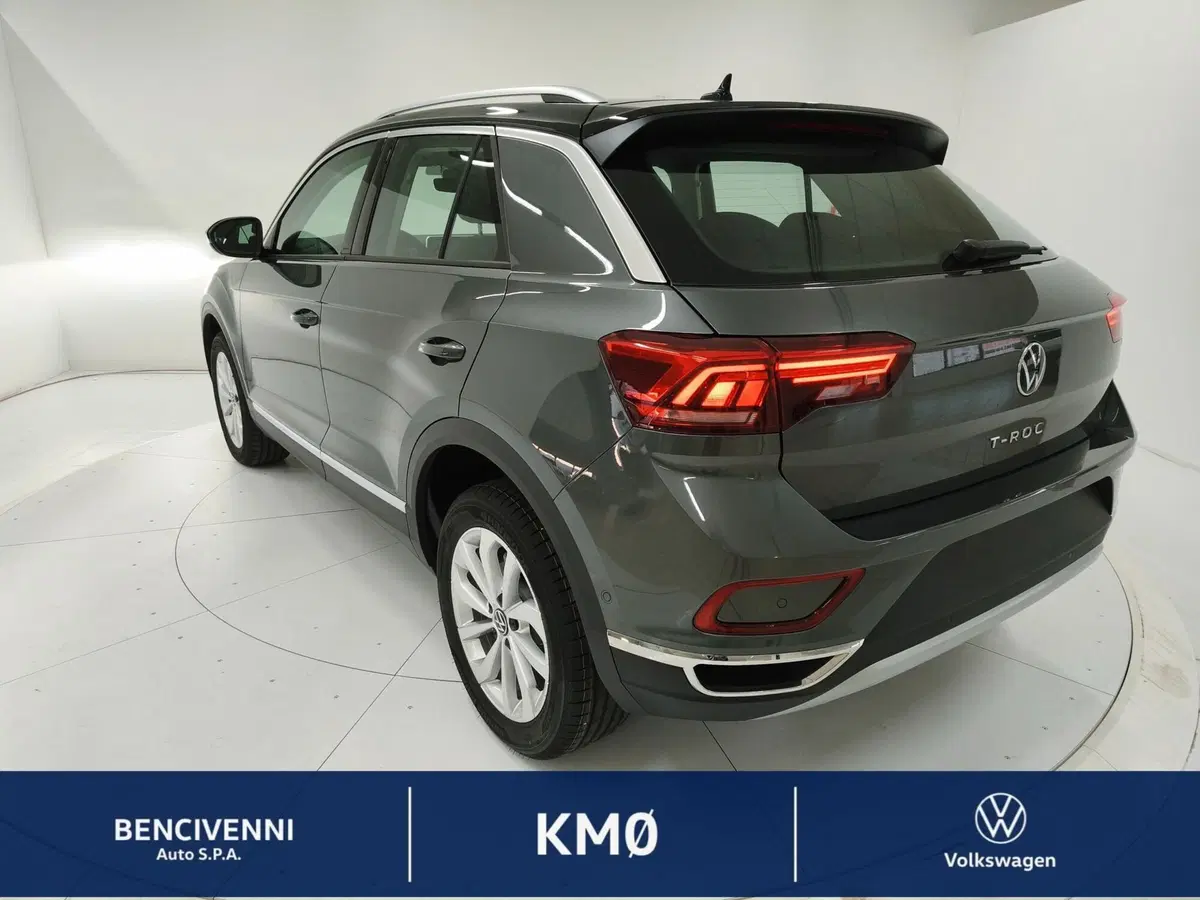 Volkswagen T-Roc nuova a Catanzaro (11)