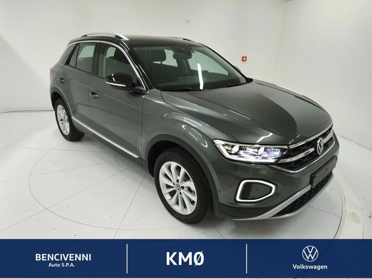 Volkswagen T-Roc nuova a Catanzaro (4)