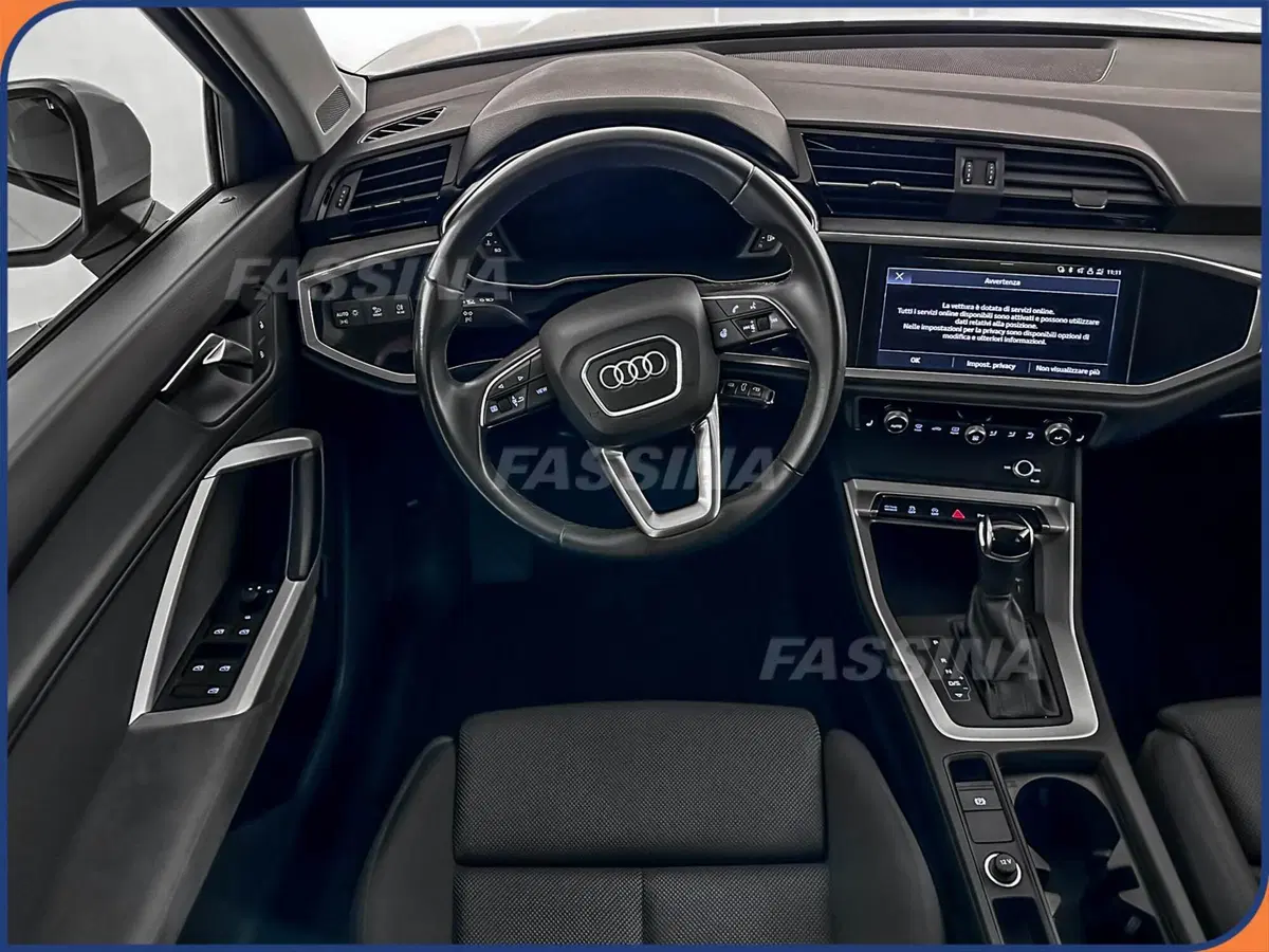 Audi Q3 Sportback usata a Milano (10)