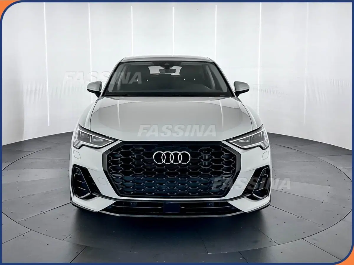 Audi Q3 Sportback usata a Milano (2)