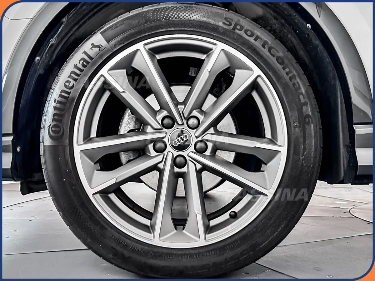 Audi Q3 Sportback usata a Milano (7)
