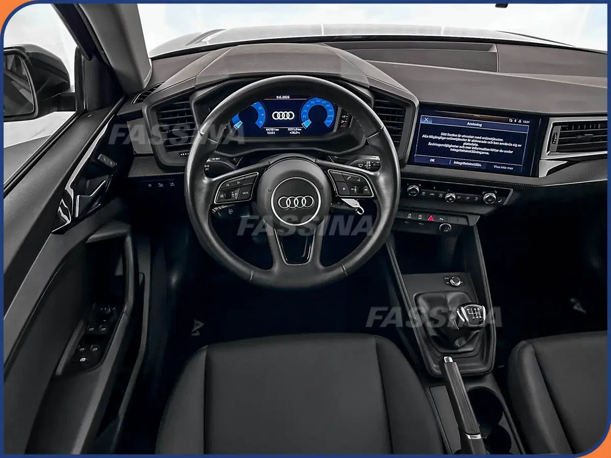 Audi A1 Sportback usata a Milano (11)