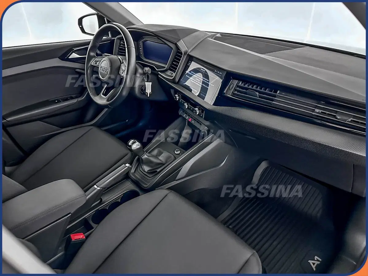 Audi A1 Sportback usata a Milano (13)