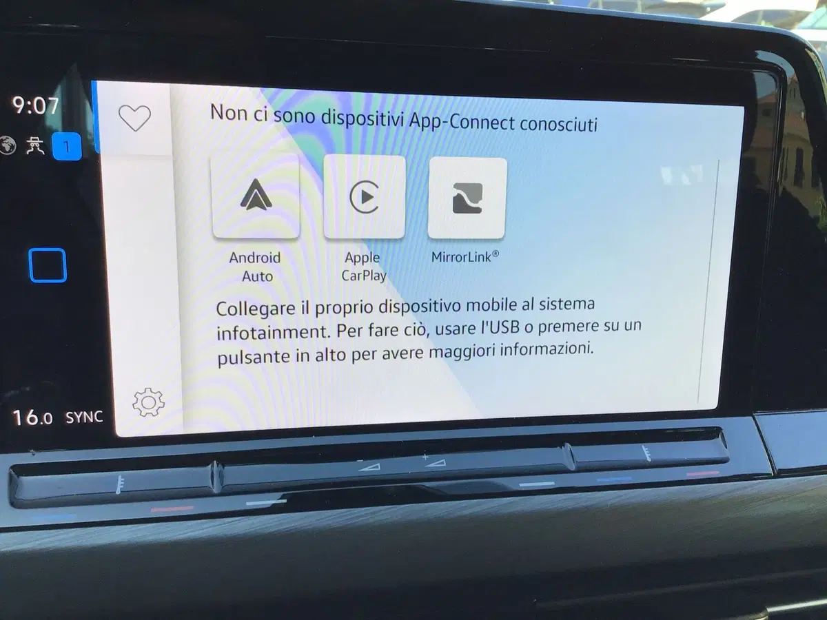 Volkswagen Golf usata a Genova (19)