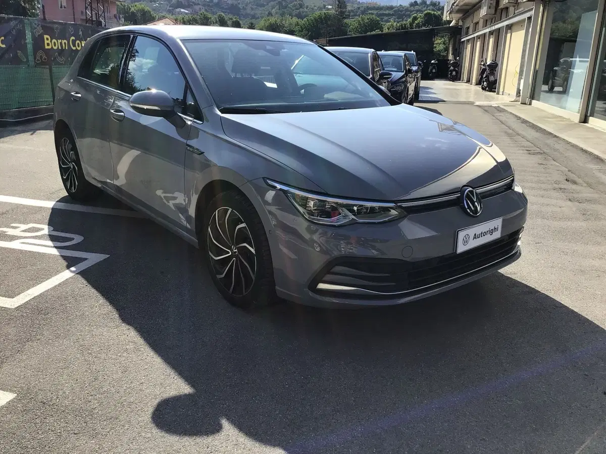 Volkswagen Golf usata a Genova (3)