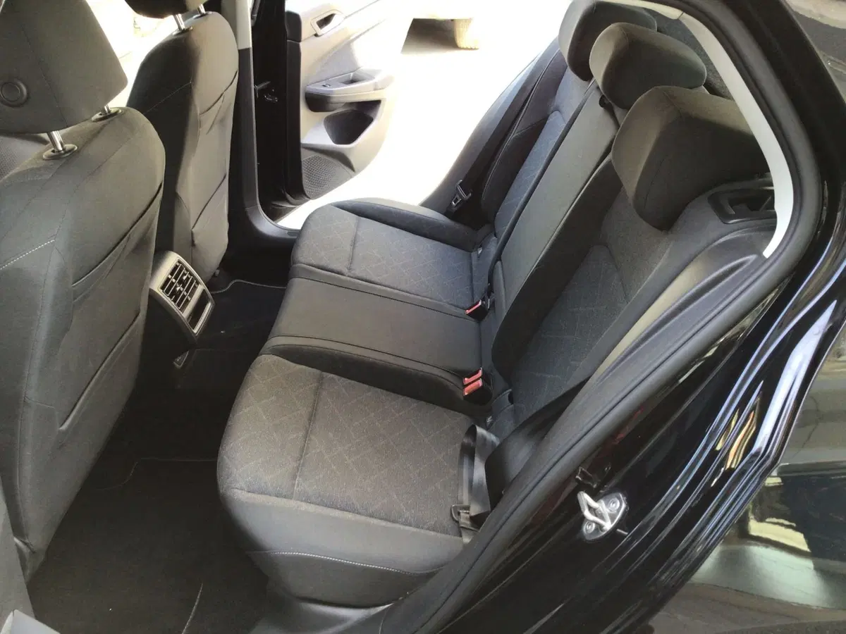 Volkswagen Golf usata a Genova (12)
