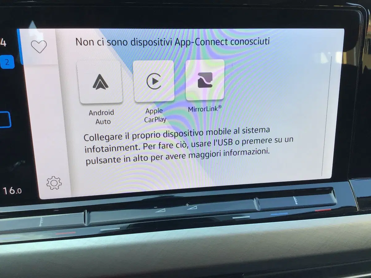 Volkswagen Golf usata a Genova (17)