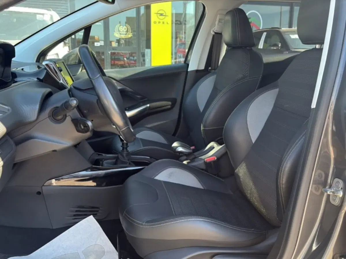 Peugeot 2008 usata a Foggia (13)