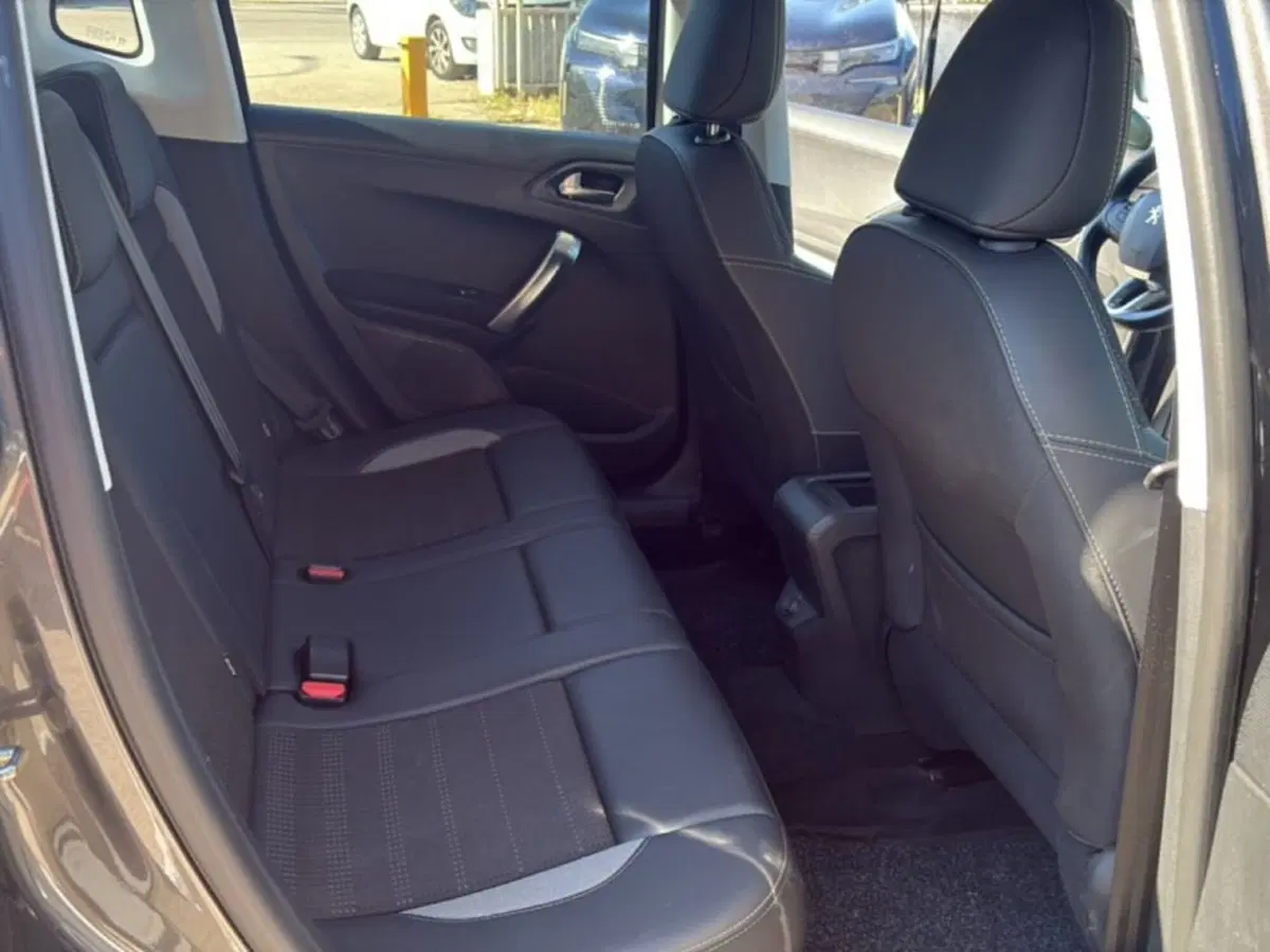 Peugeot 2008 usata a Foggia (15)