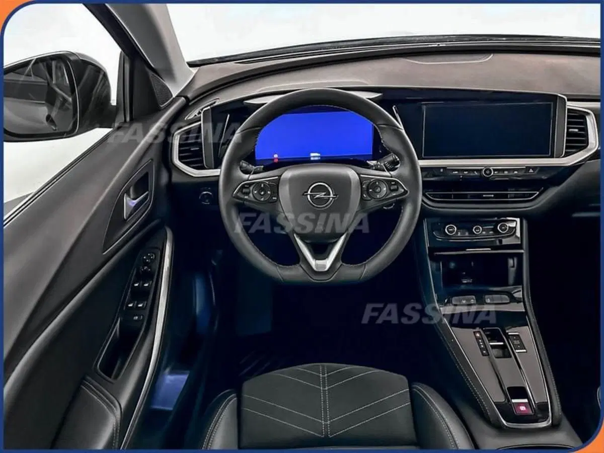 Opel Grandland usata a Milano (11)