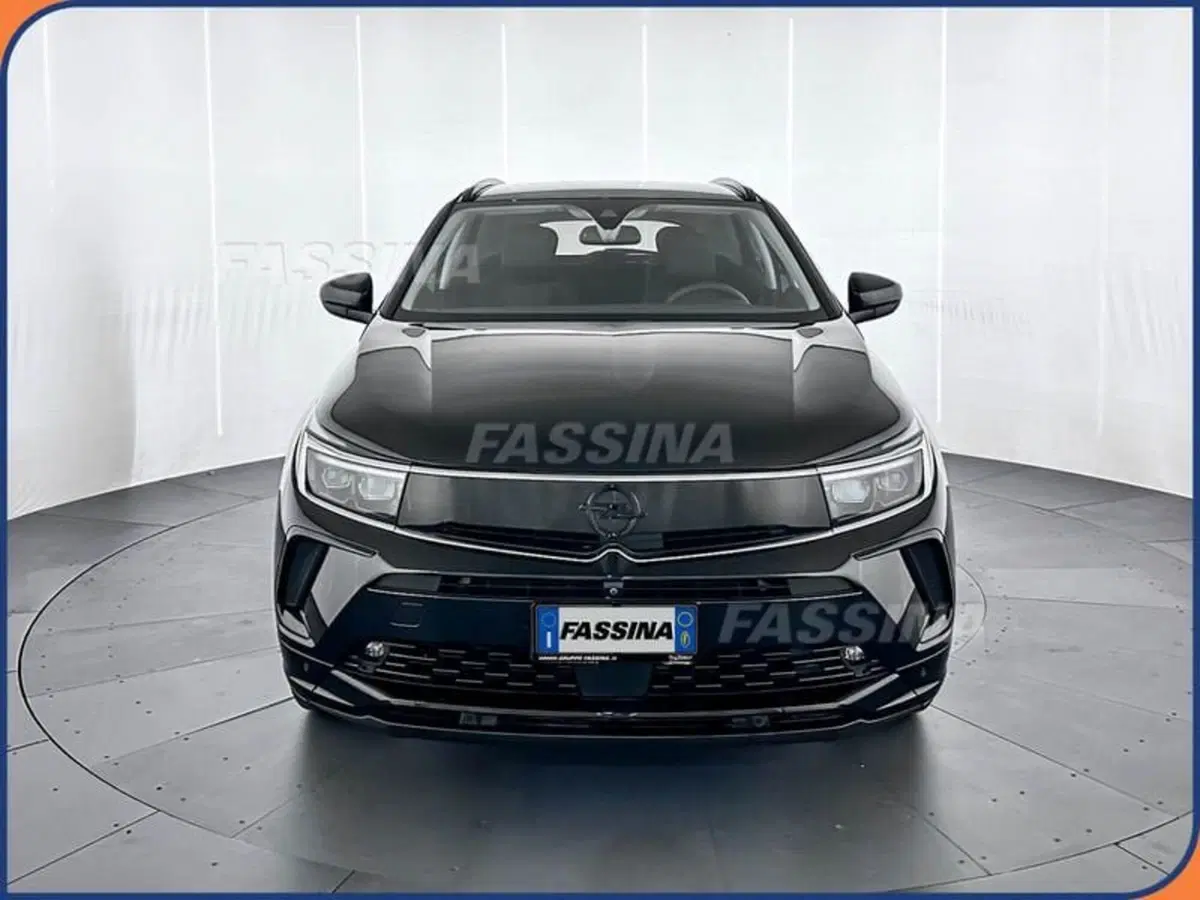 Opel Grandland usata a Milano (2)