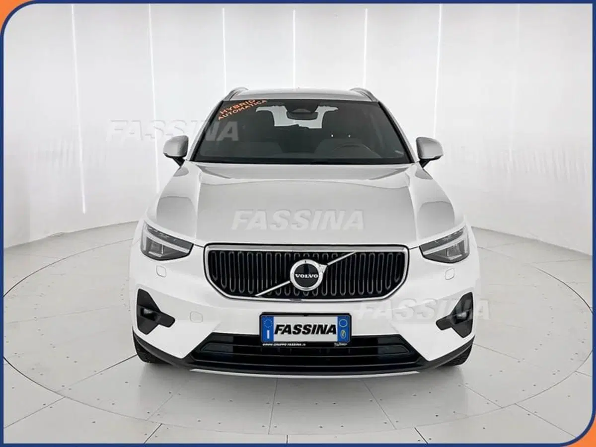 Volvo XC40 usata a Milano (2)